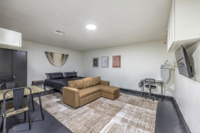 Elegant Private Studio Sleeps 4 10Min to Strip
